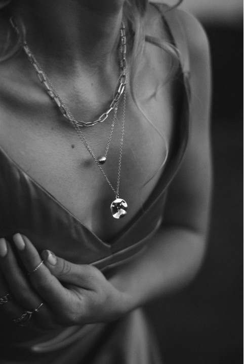 Silbercollier mit Edelstein
